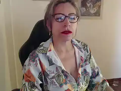 Snapshot of Chayla_Ruiz chatting on December 22, 1:22 pm Chayla Ruiz online show from December 22, 1:22 pm