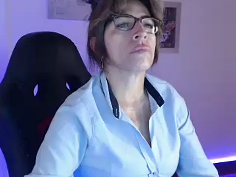 Snapshot of Chayla_Ruiz chatting on January 23, 4:15 pm Chayla Ruiz online show from January 23, 4:15 pm