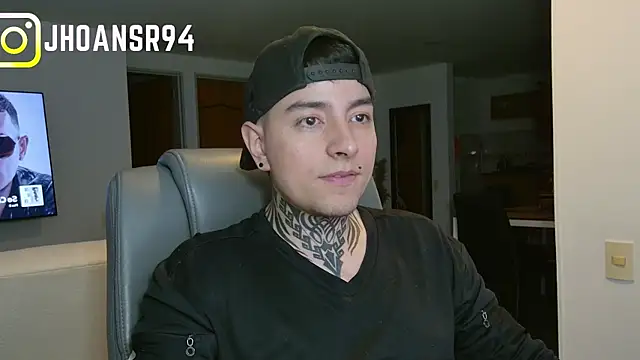 Jhoan saenz online show from July 11, 11:17 pm