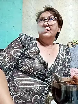 Wendy Kristi online show from May 29, 2:20 am
