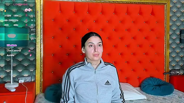 VallerieJones online show from April 2, 7:39 am