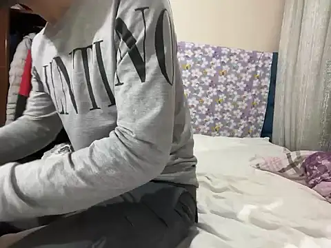 shokewavexh online show from December 18, 5:52 pm