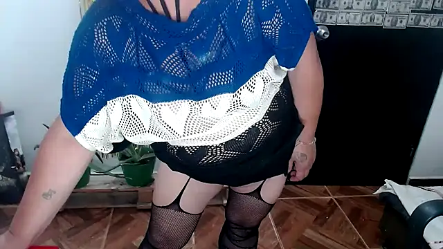 NAILAH SANZ online show from February 18, 10:36 pm