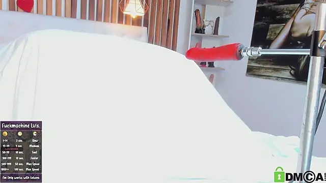 Snapshot of emma_liz_ chatting on February 18, 12:17 pm emma liz online show from February 18, 12:17 pm