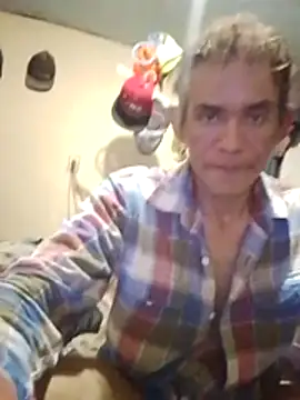 MarsWood online show from November 15, 8:33 am