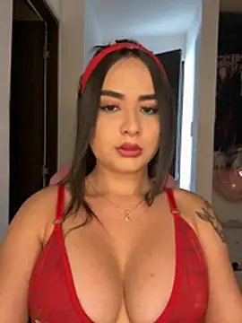 Snapshot of jailyncam_ chatting on July 6, 3:03 pm jailyncam online show from July 6, 3:03 pm