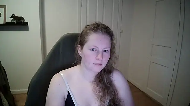 Girlnina-1995 online show from December 13, 11:02 am