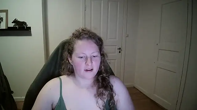 Girlnina-1995 online show from December 30, 5:34 pm