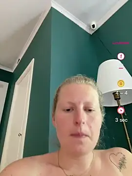Girlnina-1995 online show from June 11, 2:15 pm