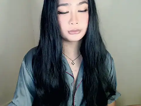 bbygrl Carol online show from October 6, 4:15 pm