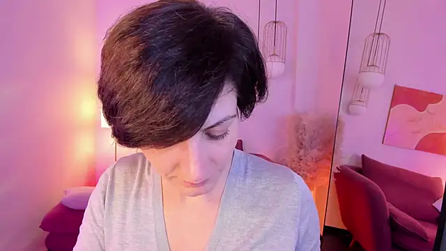 LorenDaze online show from December 16, 6:51 am