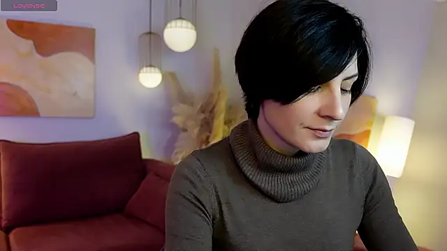 LorenDaze online show from February 11, 7:46 am