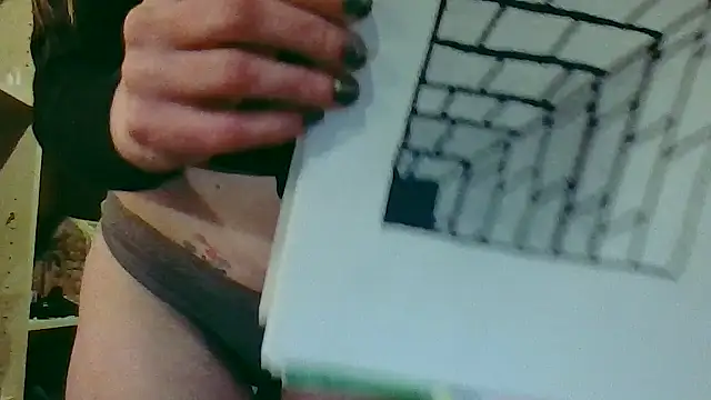 eatmeplease44 online show from October 12, 6:56 am