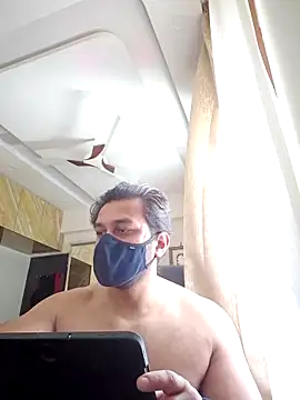 kaizercool1 online show from April 11, 5:45 am