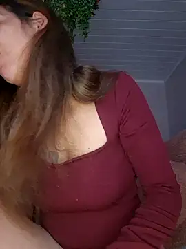 Snapshot of Lola-Roxx chatting on April 10, 2:55 pm Lola-Roxx online show from April 10, 2:55 pm