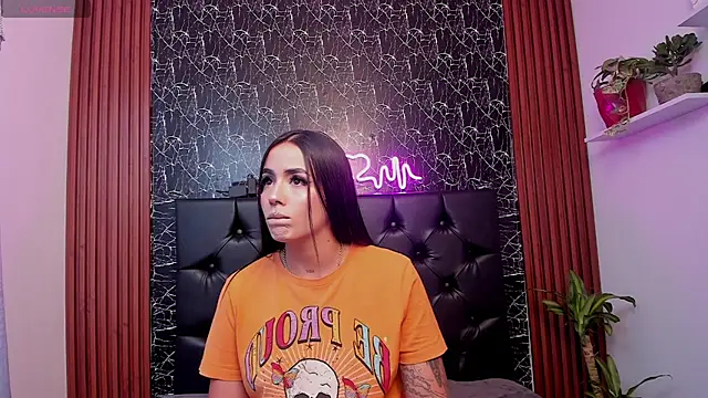 Tamara-evans online show from December 17, 7:37 pm