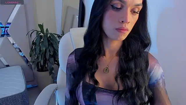 malejabenzz online show from March 18, 7:42 pm