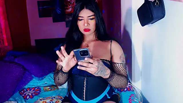 violet bigcock774 online show from January 23, 3:32 pm