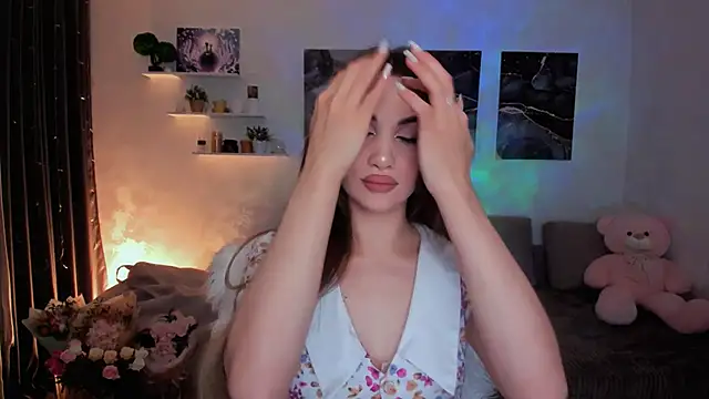 Snapshot of aPieceOfJoy chatting on December 15, 9:08 pm aPieceOfJoy online show from December 15, 9:08 pm