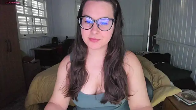 Snapshot of anna_love_hot chatting on October 9, 8:40 pm anna love hot online show from October 9, 8:40 pm