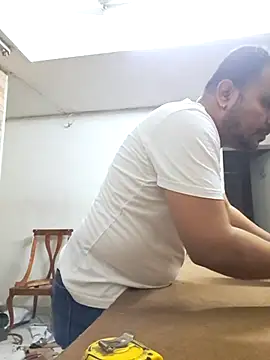 Snapshot of Ben_joseph1976 chatting on December 5, 10:56 pm Ben joseph1976 online show from December 5, 10:56 pm