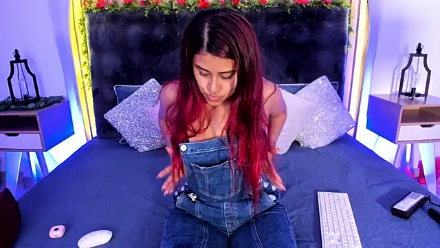 Karlagonzales  online show from February 18, 8:47 pm