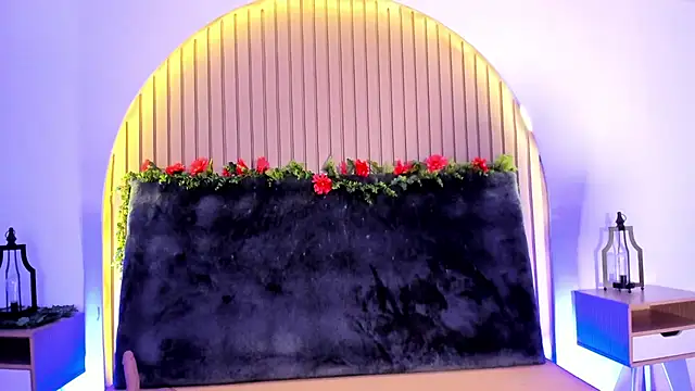 Karlagonzales  online show from February 27, 1:05 am