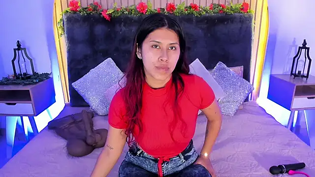 Karlagonzales  online show from October 12, 11:09 am