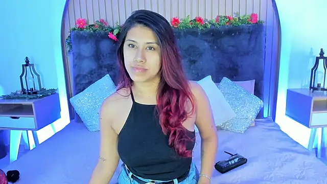 Karlagonzales  online show from October 21, 9:43 am