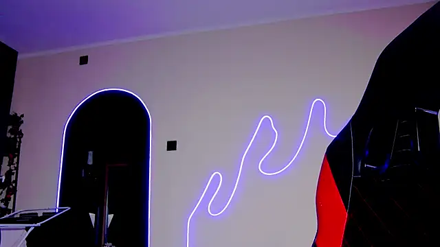 Snapshot of karo123421 chatting on October 15, 6:52 pm karo123421 online show from October 15, 6:52 pm