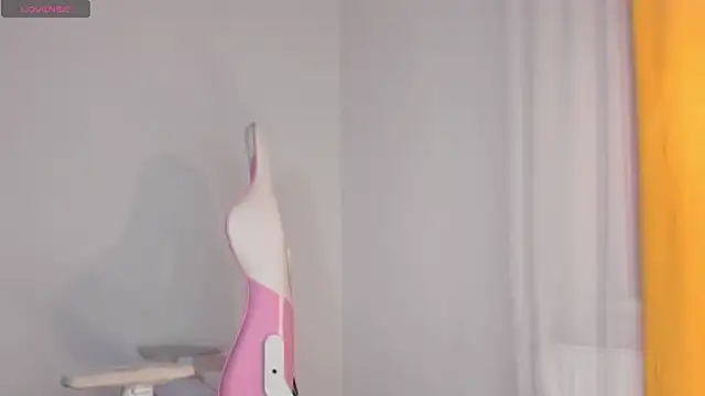 SueNiceeeee online show from December 3, 4:05 pm