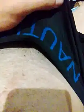 Snapshot of Shugar_dick chatting on October 22, 7:08 am Shugar dick online show from October 22, 7:08 am