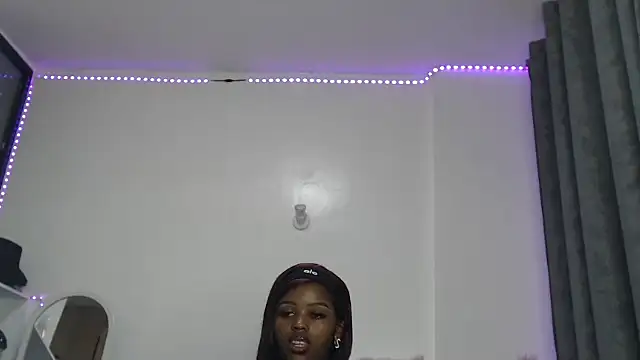 peeky pinky online show from November 5, 12:43 am