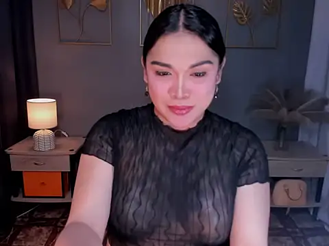 MaxeneCullens online show from November 17, 3:01 am