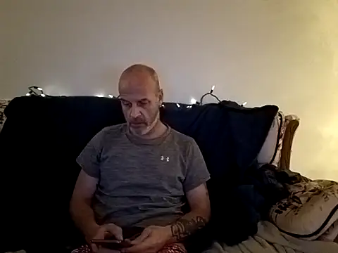 Ryeguy6969 online show from December 22, 7:33 am