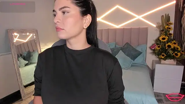 Veronicalanx1 online show from February 25, 11:53 am