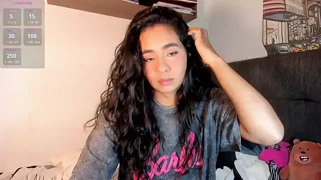 Snapshot of valeryvegas_2 chatting on October 22, 1:39 am valeryvegas 2 online show from October 22, 1:39 am