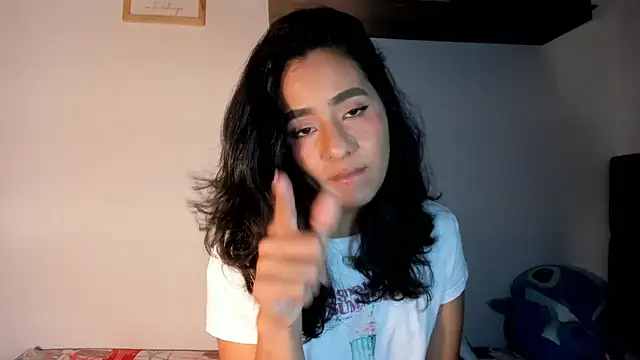 Snapshot of valeryvegas_2 chatting on November 7, 3:17 am valeryvegas 2 online show from November 7, 3:17 am