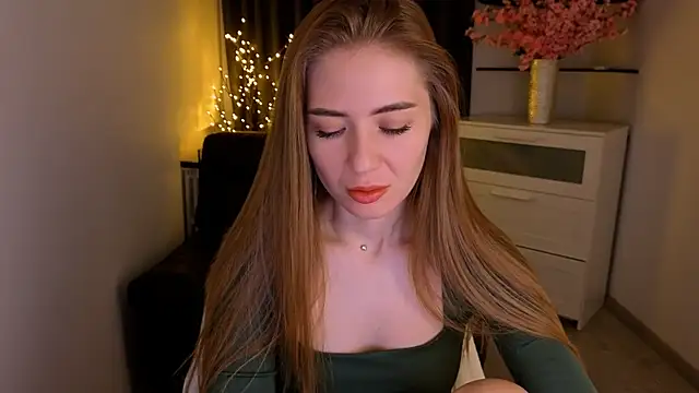 Adelyna Bird online show from February 5, 7:35 am