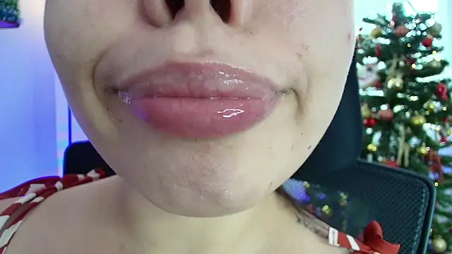 lisbet21x online show from December 29, 6:49 pm