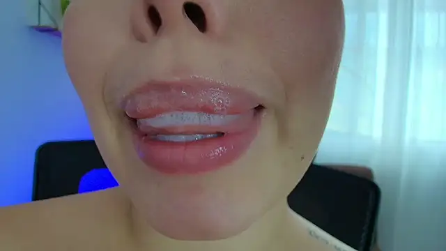 lisbet21x online show from February 24, 6:58 pm