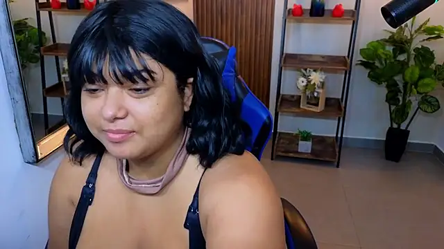 Snapshot of Kenya--Buhle chatting on March 21, 11:04 am Kenya--Buhle online show from March 21, 11:04 am