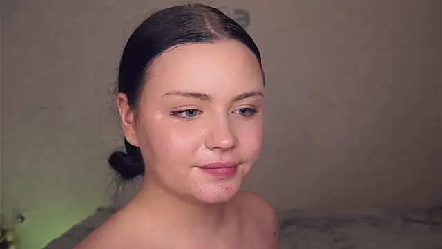 missbeatriss online show from January 31, 4:38 pm