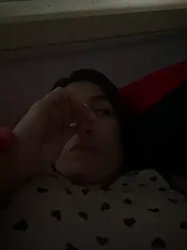 Snapshot of andreaisis2 chatting on February 24, 7:34 pm andreaisis2 online show from February 24, 7:34 pm