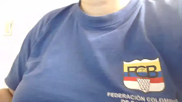 andreaisis2 online show from June 26, 5:28 pm