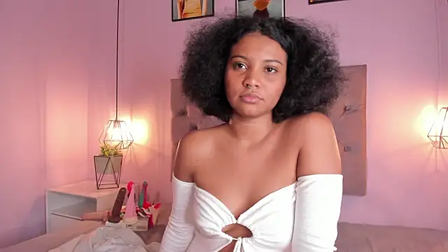 Zafiiraa online show from January 15, 5:58 pm
