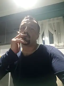 Snapshot of serkan201852 chatting on February 25, 9:02 pm serkan201852 online show from February 25, 9:02 pm
