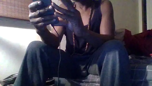 Snapshot of Daddy_hook chatting on December 19, 11:23 pm Daddy hook online show from December 19, 11:23 pm