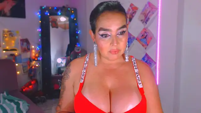 sweet vanessa 22 online show from June 4, 12:16 am