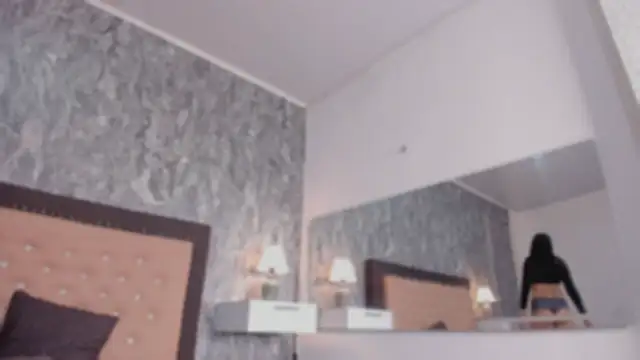 Snapshot of Lia_sarahi chatting on November 6, 11:44 am Lia sarahi online show from November 6, 11:44 am